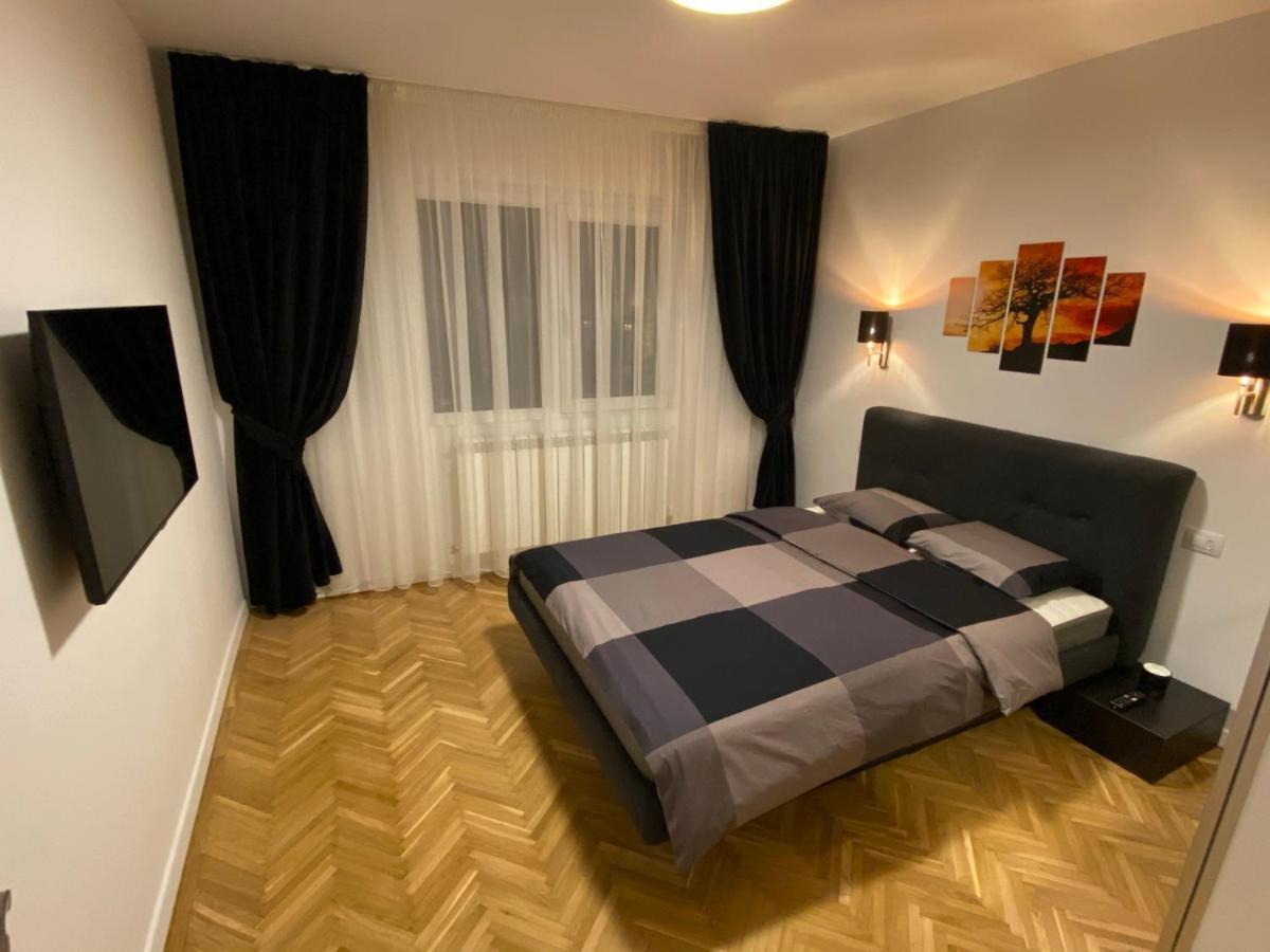 Center Loft Appartement Buzău Buitenkant foto