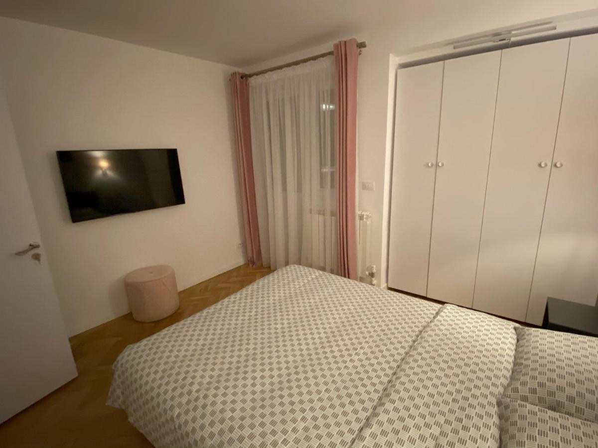 Center Loft Appartement Buzău Buitenkant foto